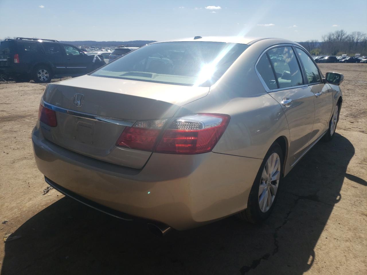 Photo 4 from auction – 2013 HONDA ACCORD EXL with VIN 1HGCR2F87DA117765