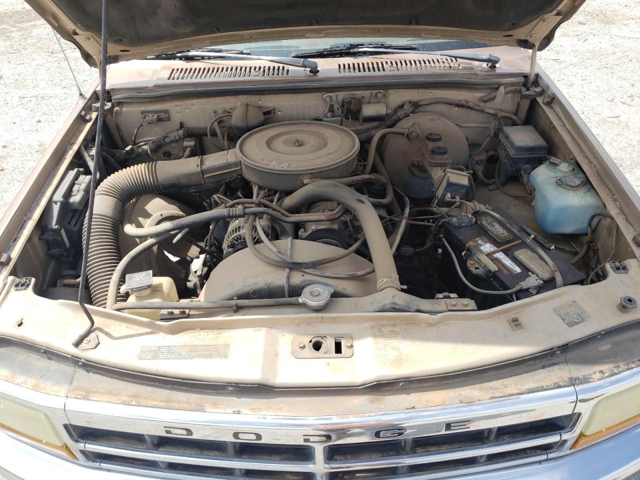 Photo 7 from auction – 1992 DODGE DAKOTA with VIN 1B7FL23X1NS682310
