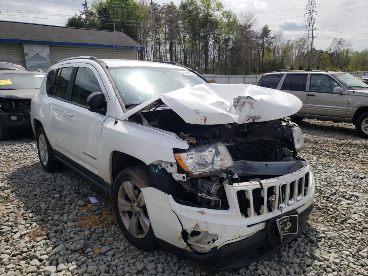JEEP COMPASS LA 2013 with VIN 1C4NJCEB8DD166098 - Photo from auction