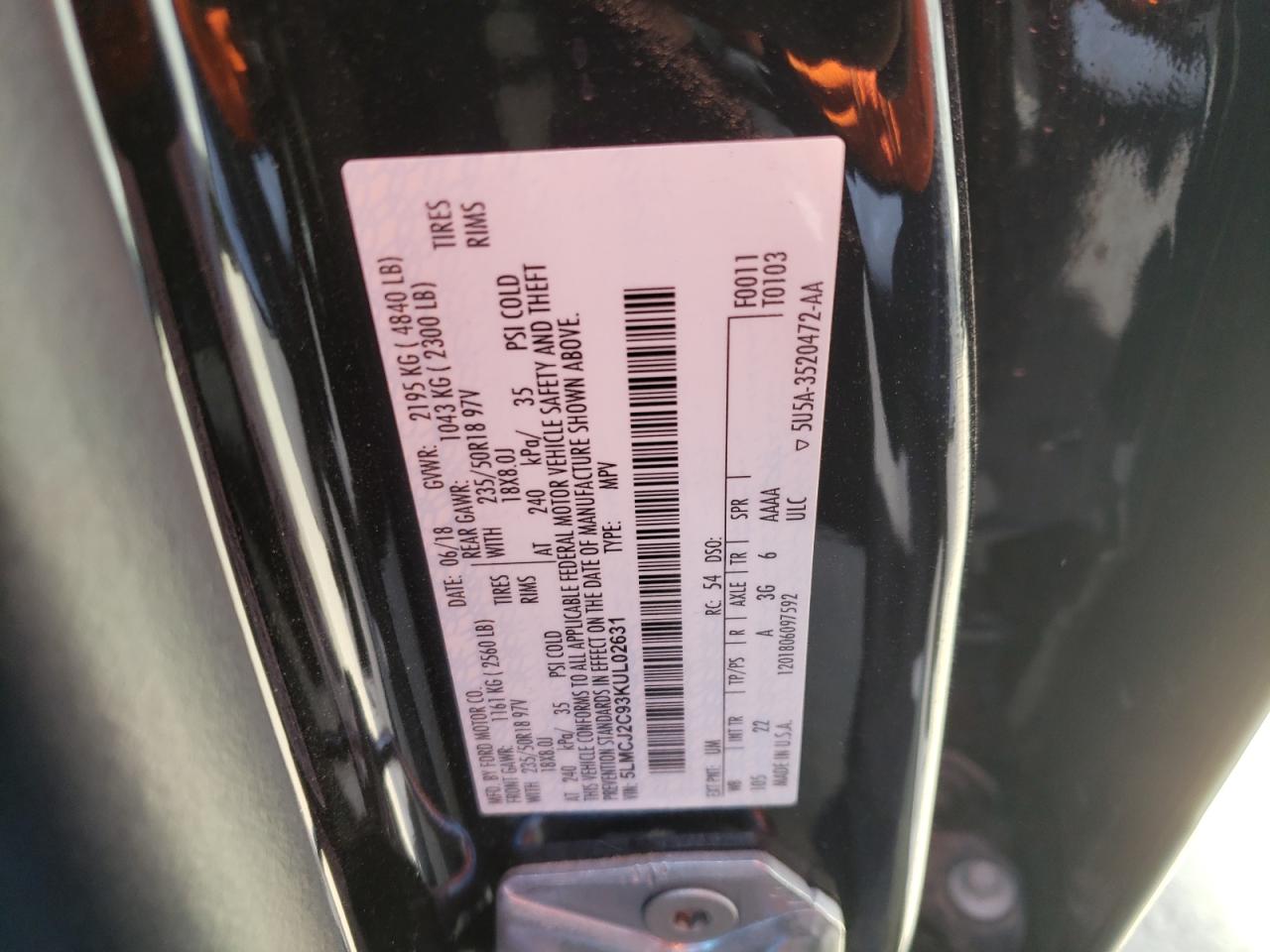 Photo 10 from auction – 2019 LINCOLN MKC SELECT with VIN 5LMCJ2C93KUL02631