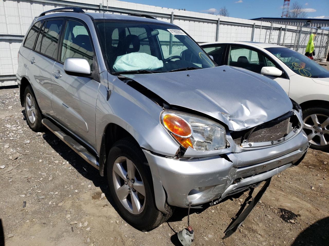 Photo 1 from auction – 2004 TOYOTA RAV4 with VIN JTEHD20V946002617