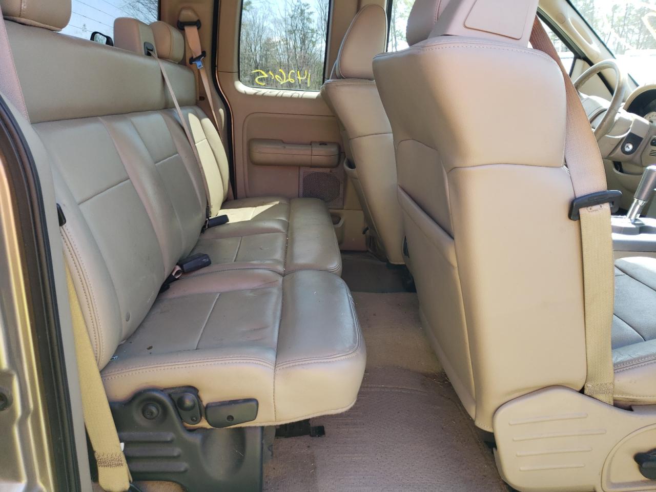 Photo 6 from auction – 2005 FORD F150 with VIN 1FTPX145X5FB30927