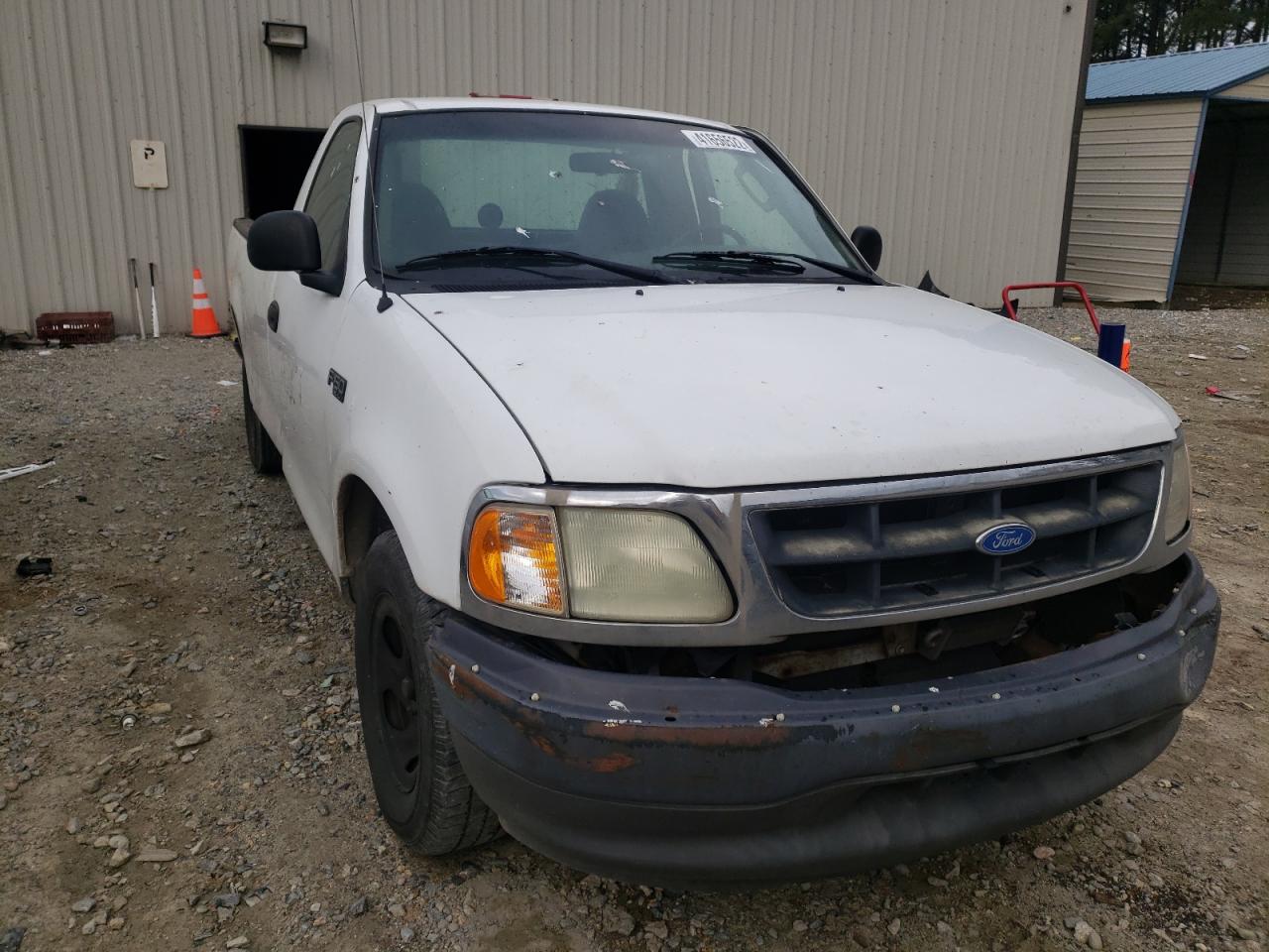 FORD F150 2003 مع رقم تعريف المركبة 1FTRF172X3NB03520 - صورة من المزاد