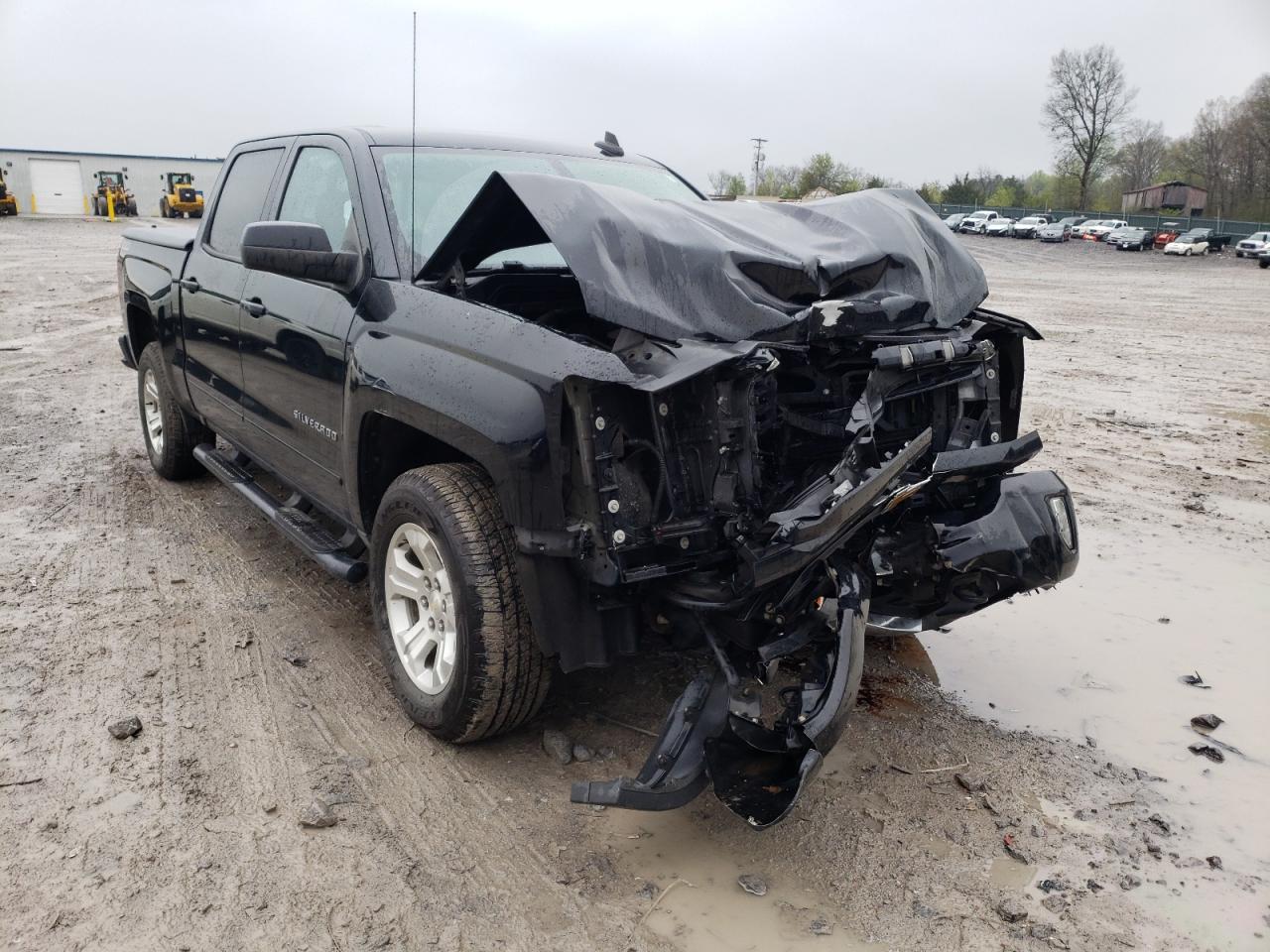 CHEVROLET SILVERADO 2017 with VIN 3GCUKREC5HG102193 - Photo from auction