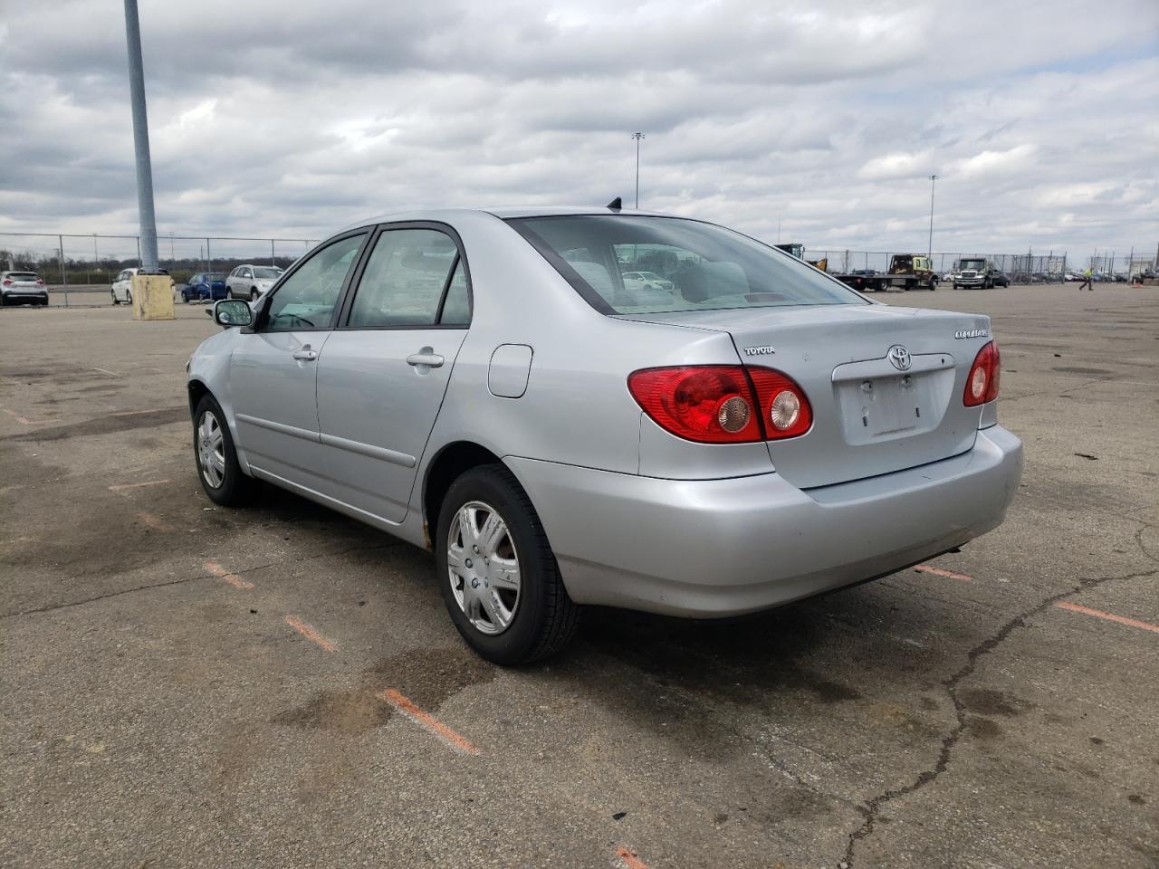 Photo 3 from auction – 2006 TOYOTA COROLLA CE with VIN 1NXBR32E26Z592748