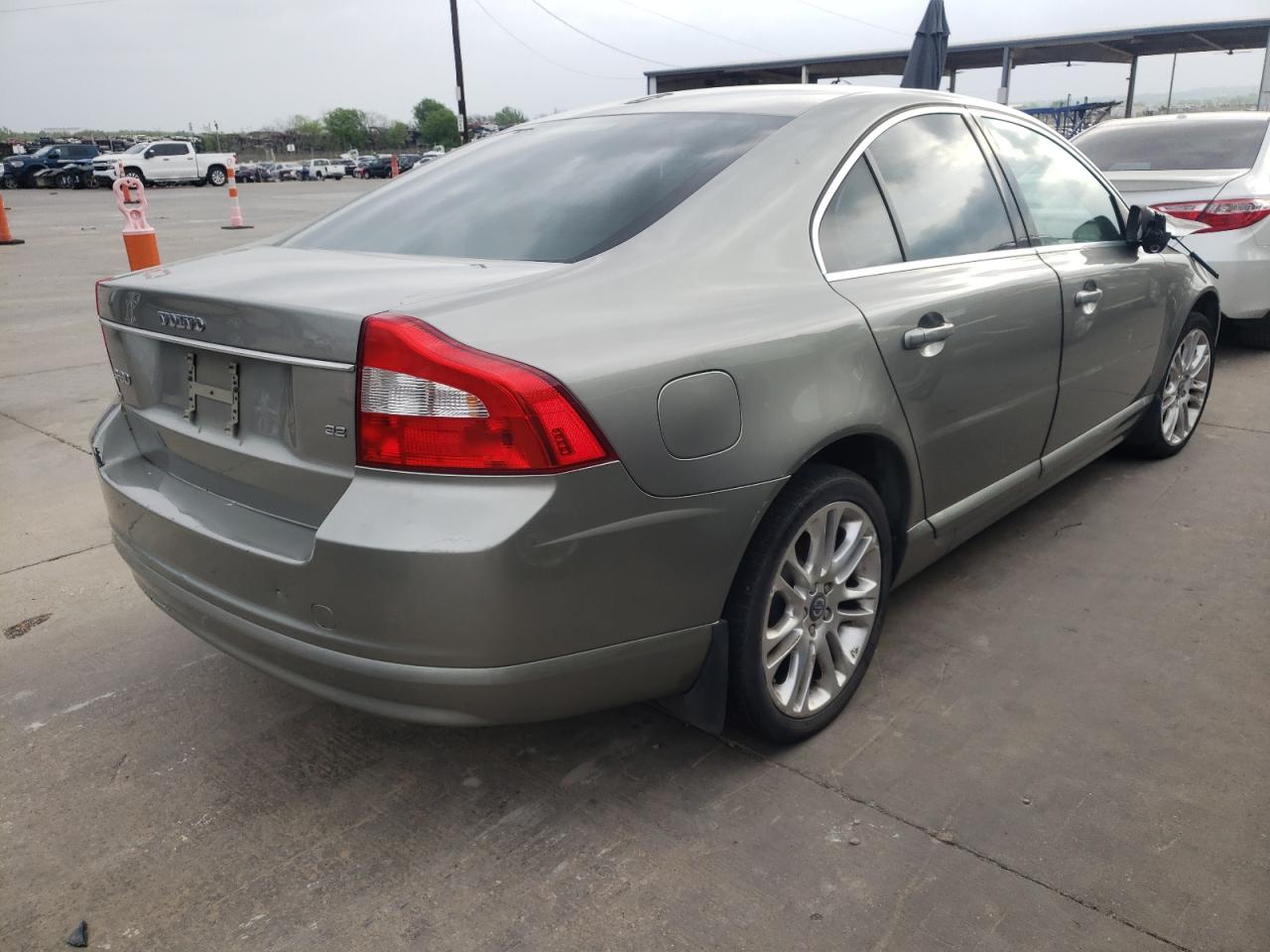 Photo 4 from auction – 2007 VOLVO S80 3.2 with VIN YV1AS982771045542