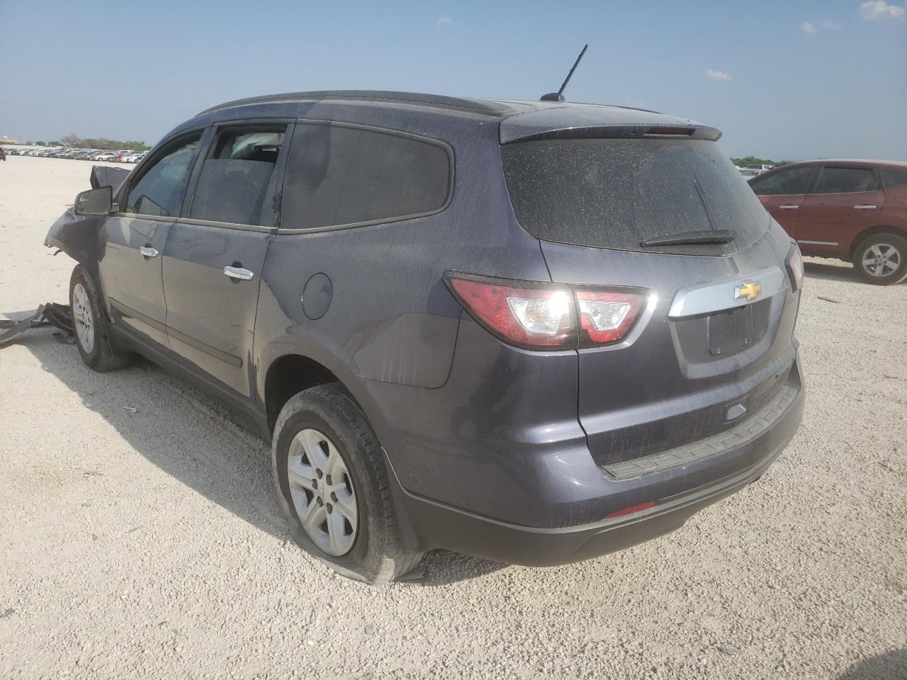 Photo 3 from auction – 2014 CHEVROLET TRAVERSE L with VIN 1GNKRFED6EJ322907
