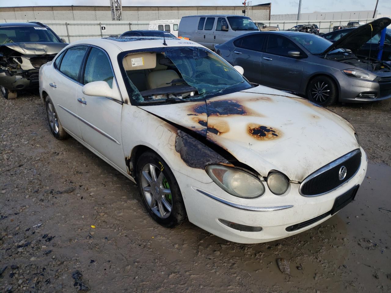 BUICK LACROSSE C 2005 with VIN 2G4WE537451336744 - Photo from auction