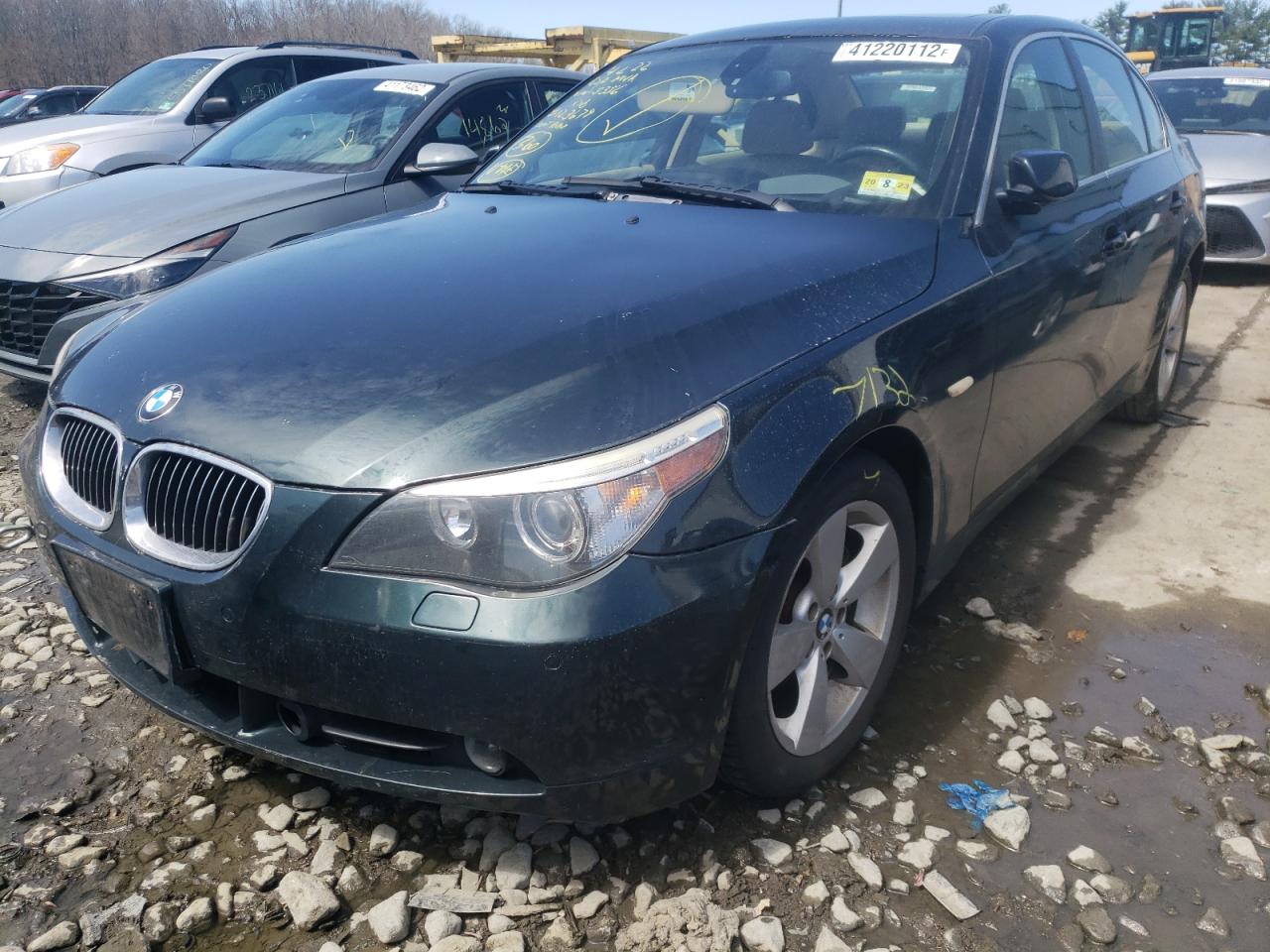 Photo 2 from auction – 2007 BMW 530 XI with VIN WBANF73507CU25356
