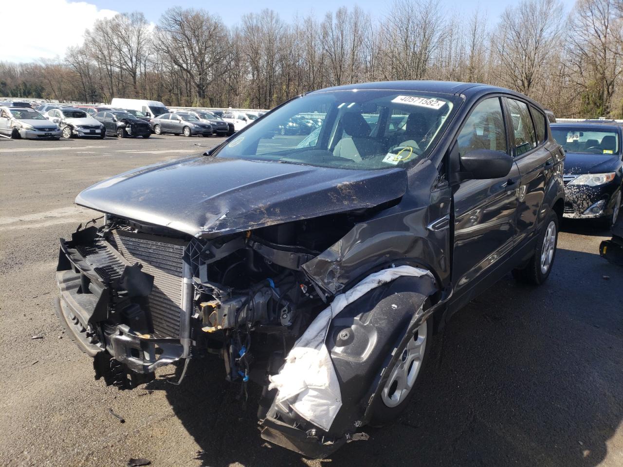 Photo 2 from auction – 2018 FORD ESCAPE S with VIN 1FMCU0F7XJUC24646