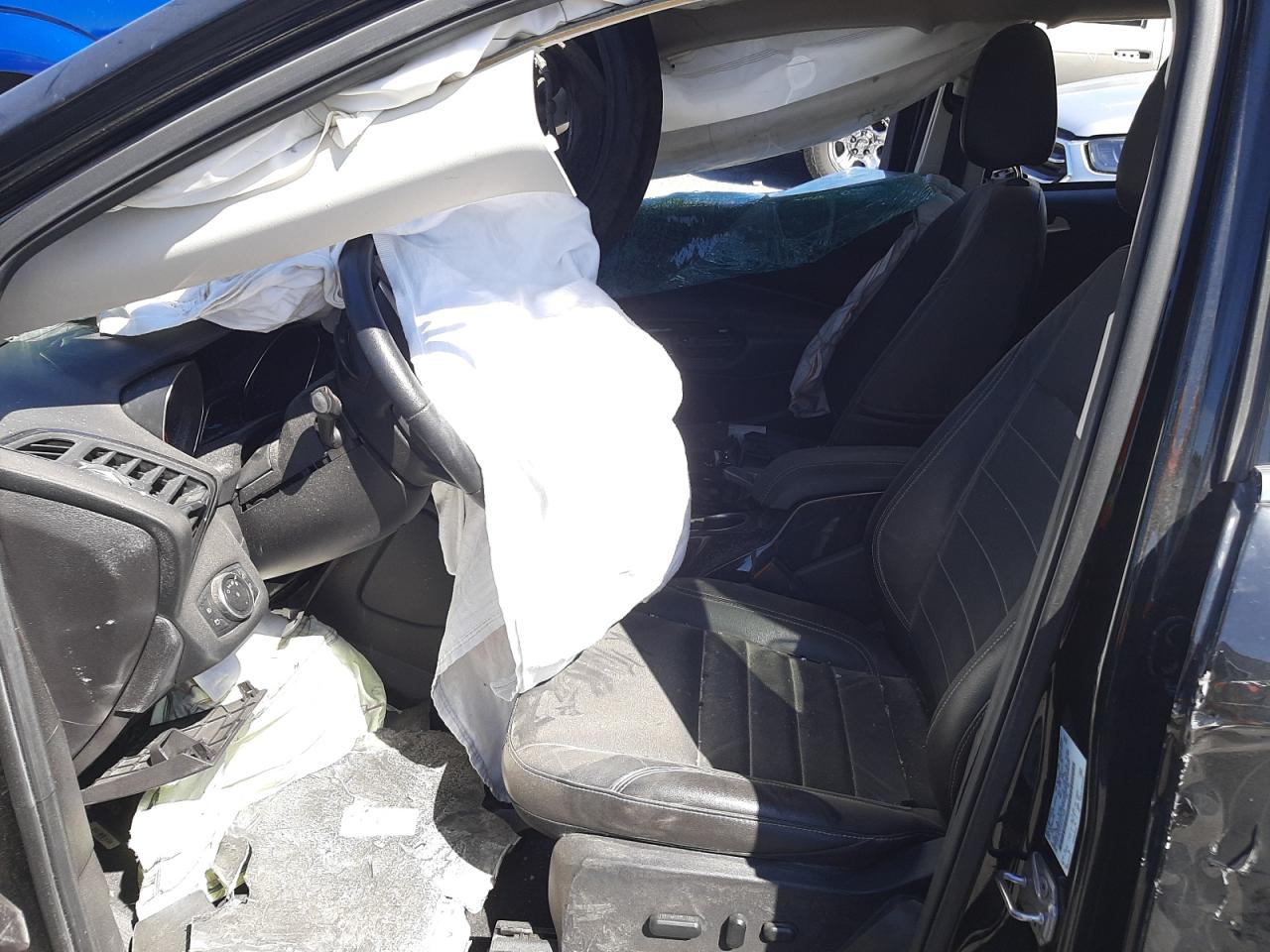 Photo 5 from auction – 2016 FORD ESCAPE TIT with VIN 1FMCU9J9XGUA11900