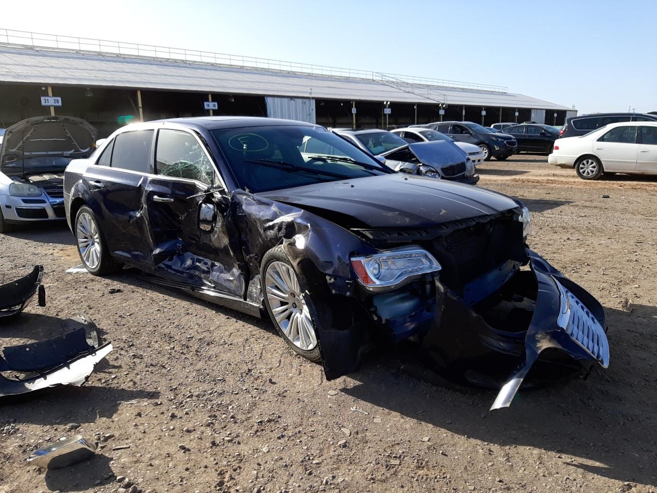 CHRYSLER 300C 2014 with VIN 2C3CCAET0EH278384 - Photo from auction