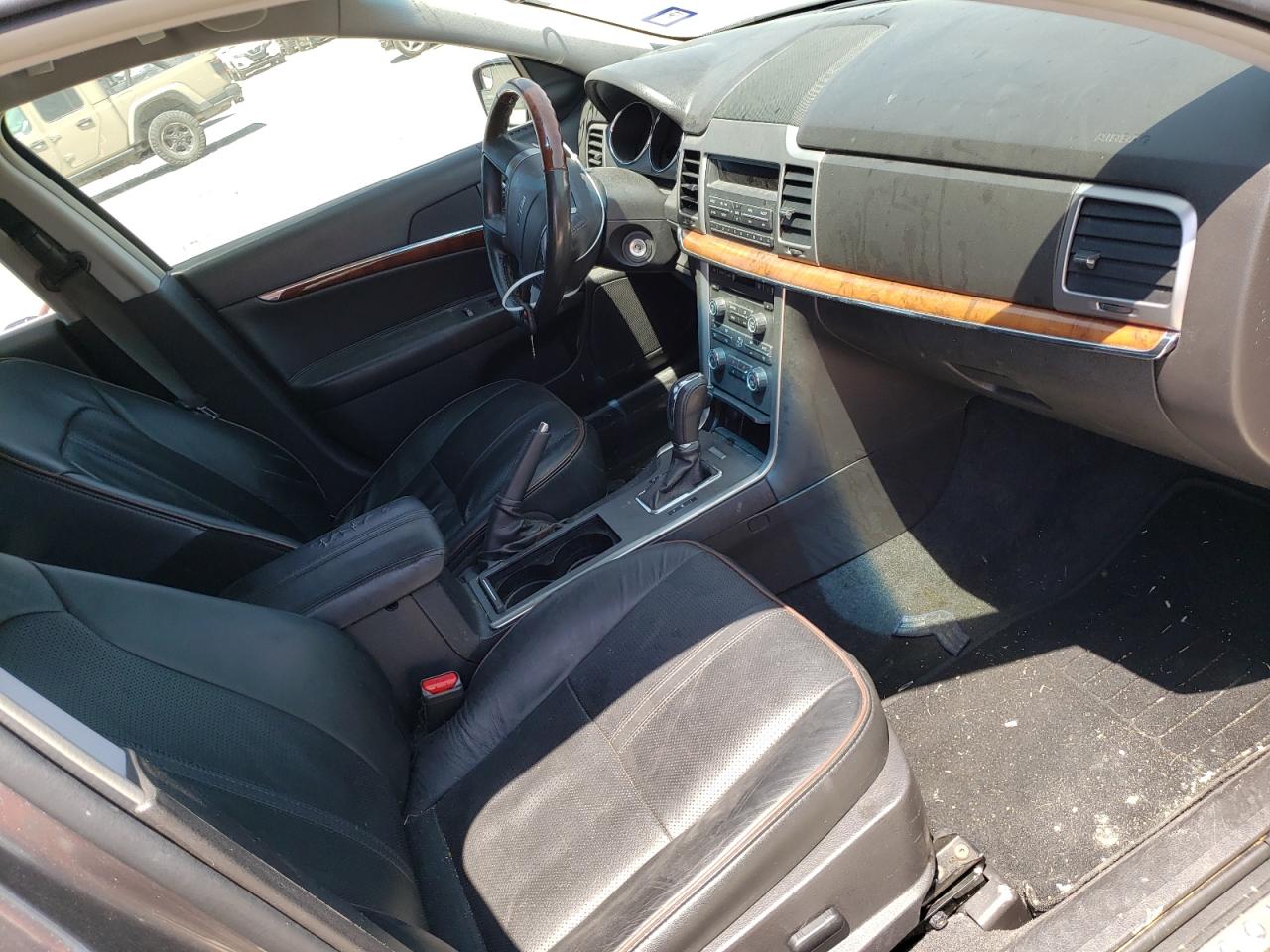 Photo 5 from auction – 2012 LINCOLN MKZ with VIN 3LNHL2GC1CR818505