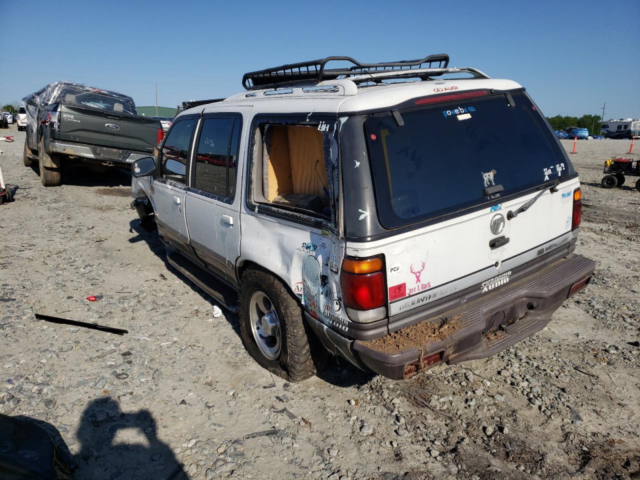 Photo 3 from auction – 1997 MERCURY MOUNTAINEE with VIN 4M2DU52P9VUJ01853