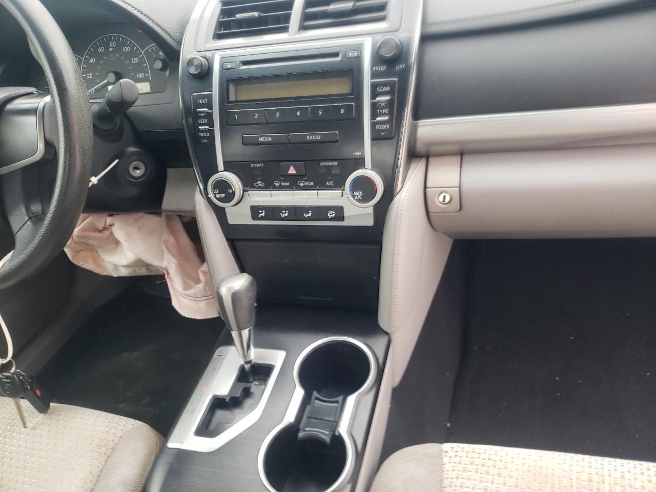 Photo 9 from auction – 2012 TOYOTA CAMRY BASE with VIN 4T1BF1FK3CU590662