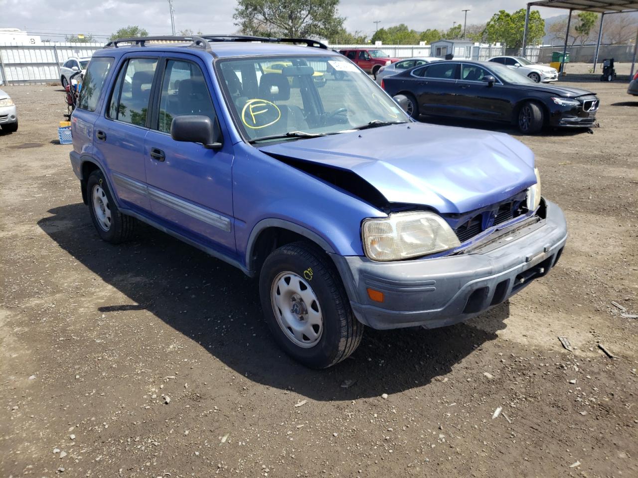 HONDA CR-V LX 2000 with VIN JHLRD1742YC012058 - Photo from auction