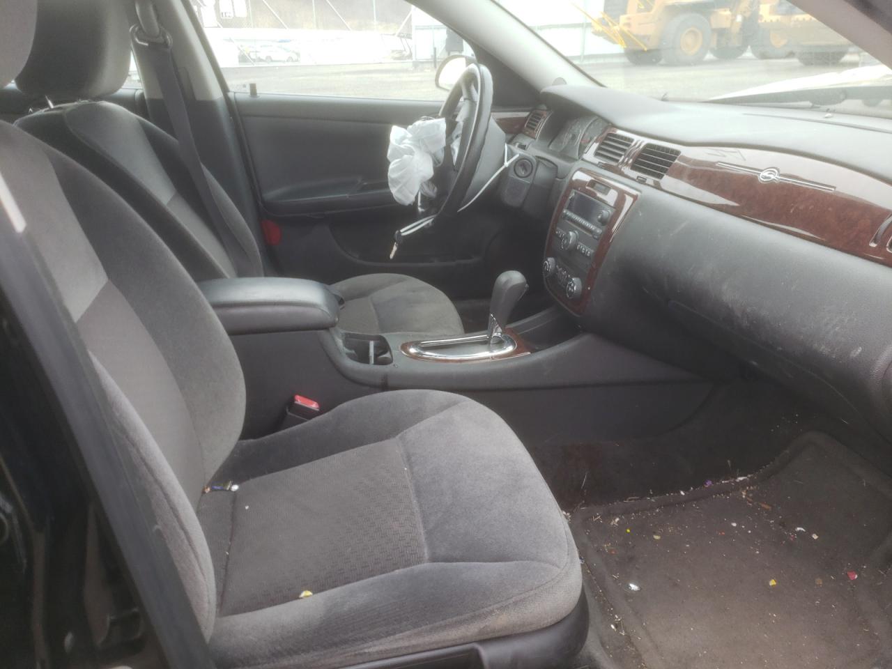 Photo 5 from auction – 2011 CHEVROLET IMPALA LT with VIN 2G1WG5EKXB1182030