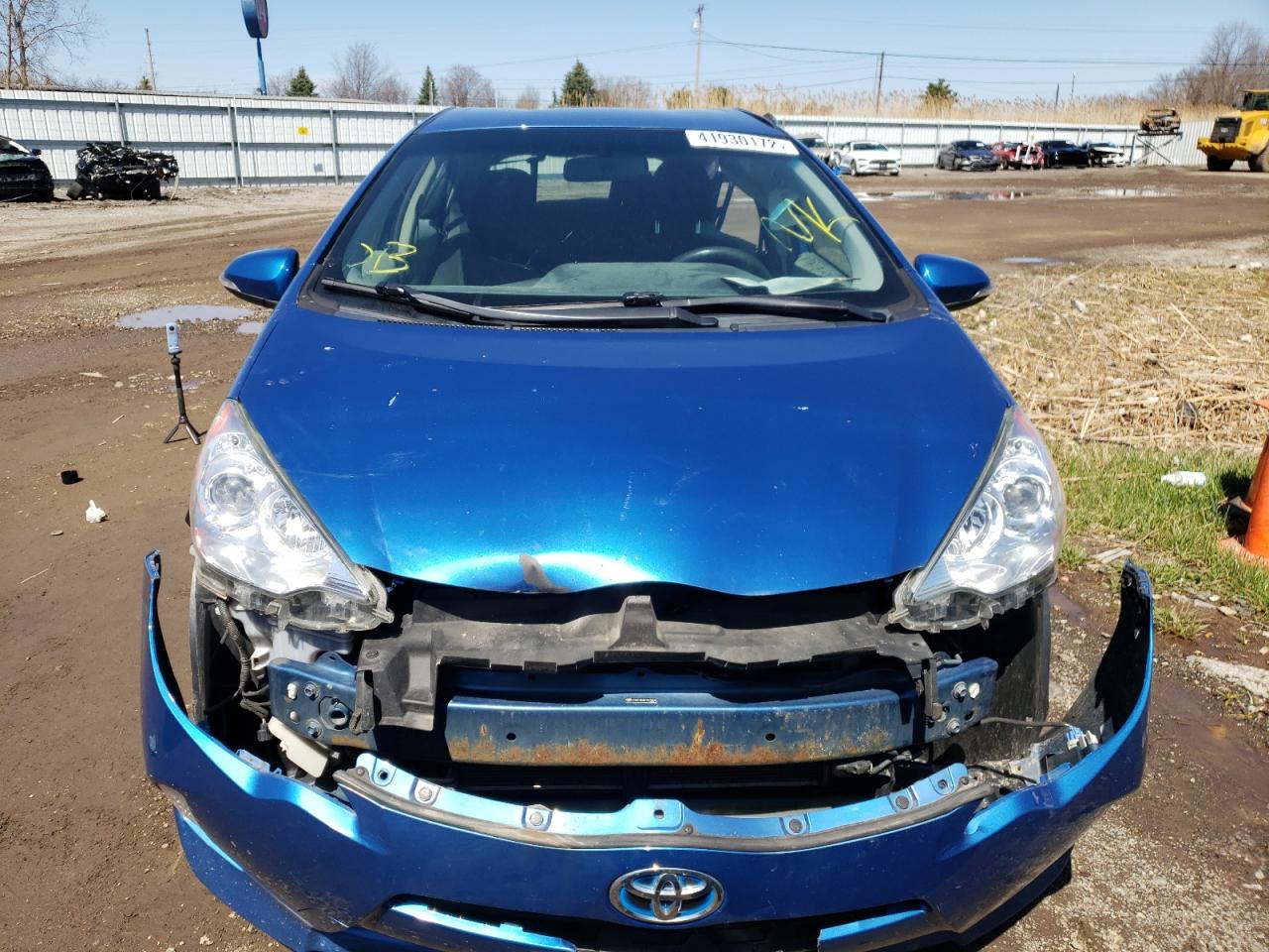 Photo 9 from auction – 2014 TOYOTA PRIUS C with VIN JTDKDTB36E1573850