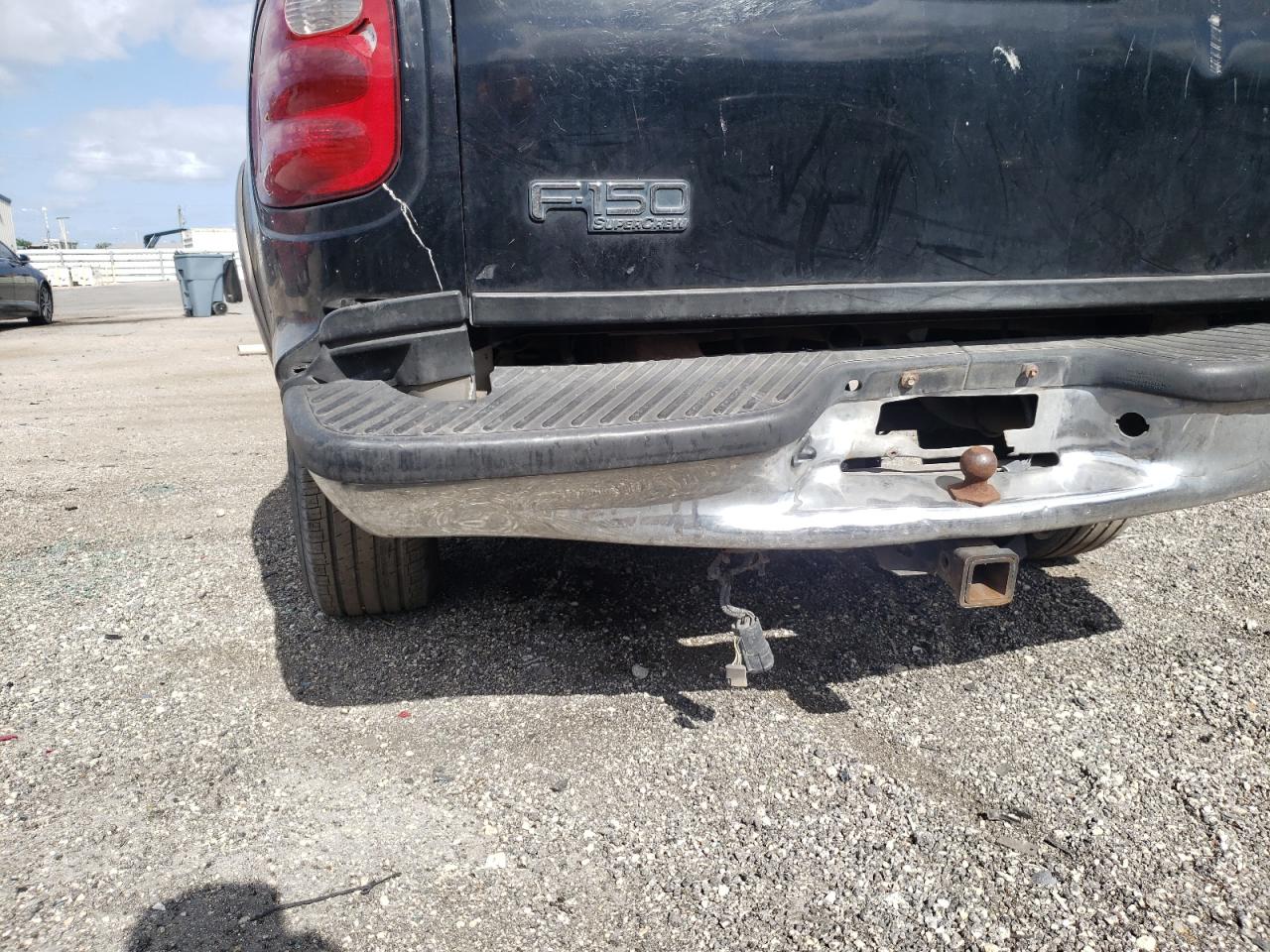Zdjęcie 9 z aukcji – 2002 FORD F150 SUPER z VIN 1FTRW07672KD39796
