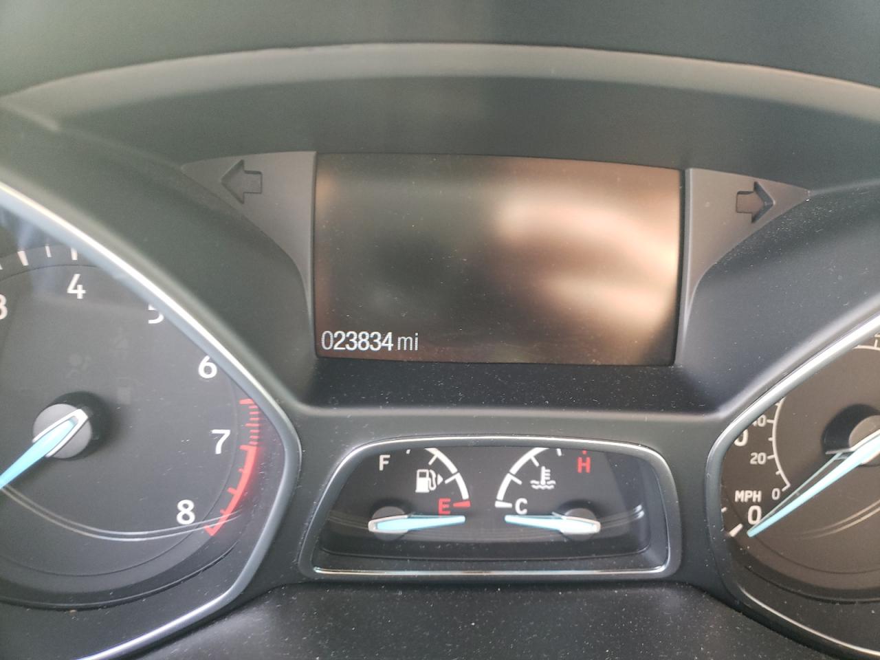 Photo 8 from auction – 2018 FORD ESCAPE S with VIN 1FMCU0F7XJUC24646