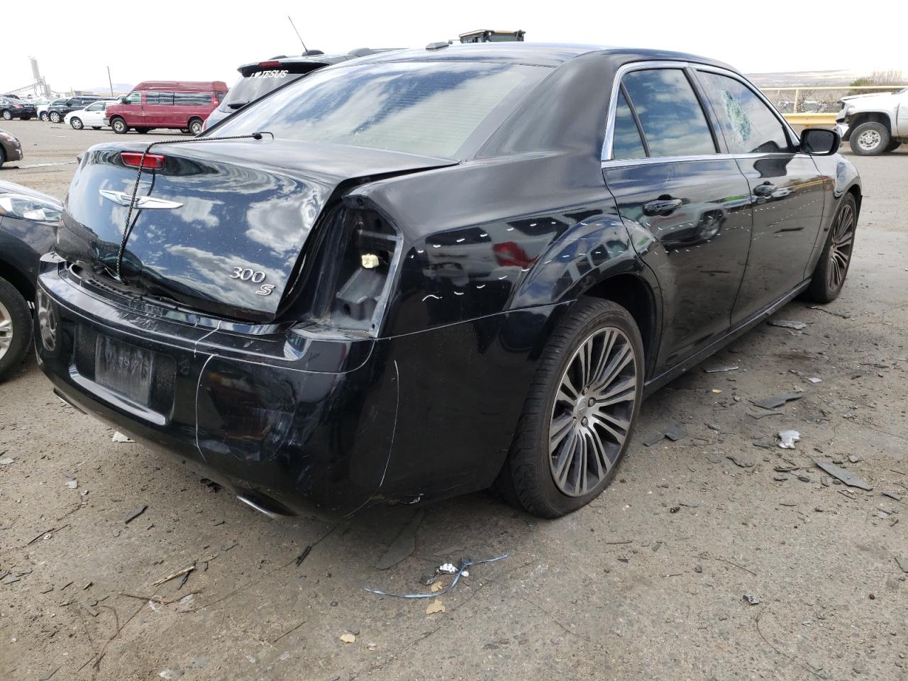 Photo 4 from auction – 2012 CHRYSLER 300 S with VIN 2C3CCABG2CH279203