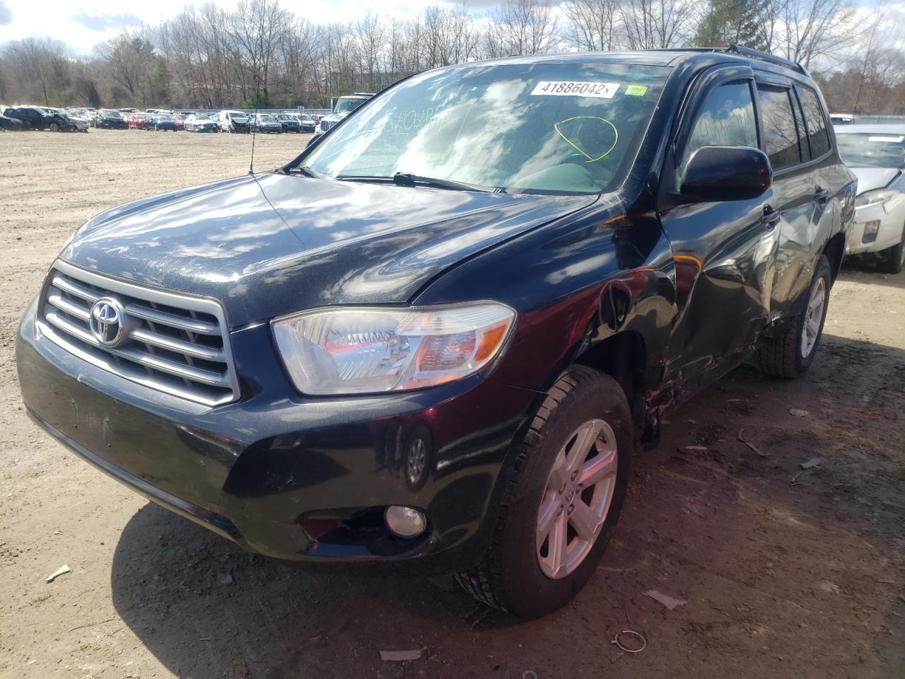 Photo 2 from auction – 2010 TOYOTA HIGHLANDER with VIN 5TDBK3EH7AS039590