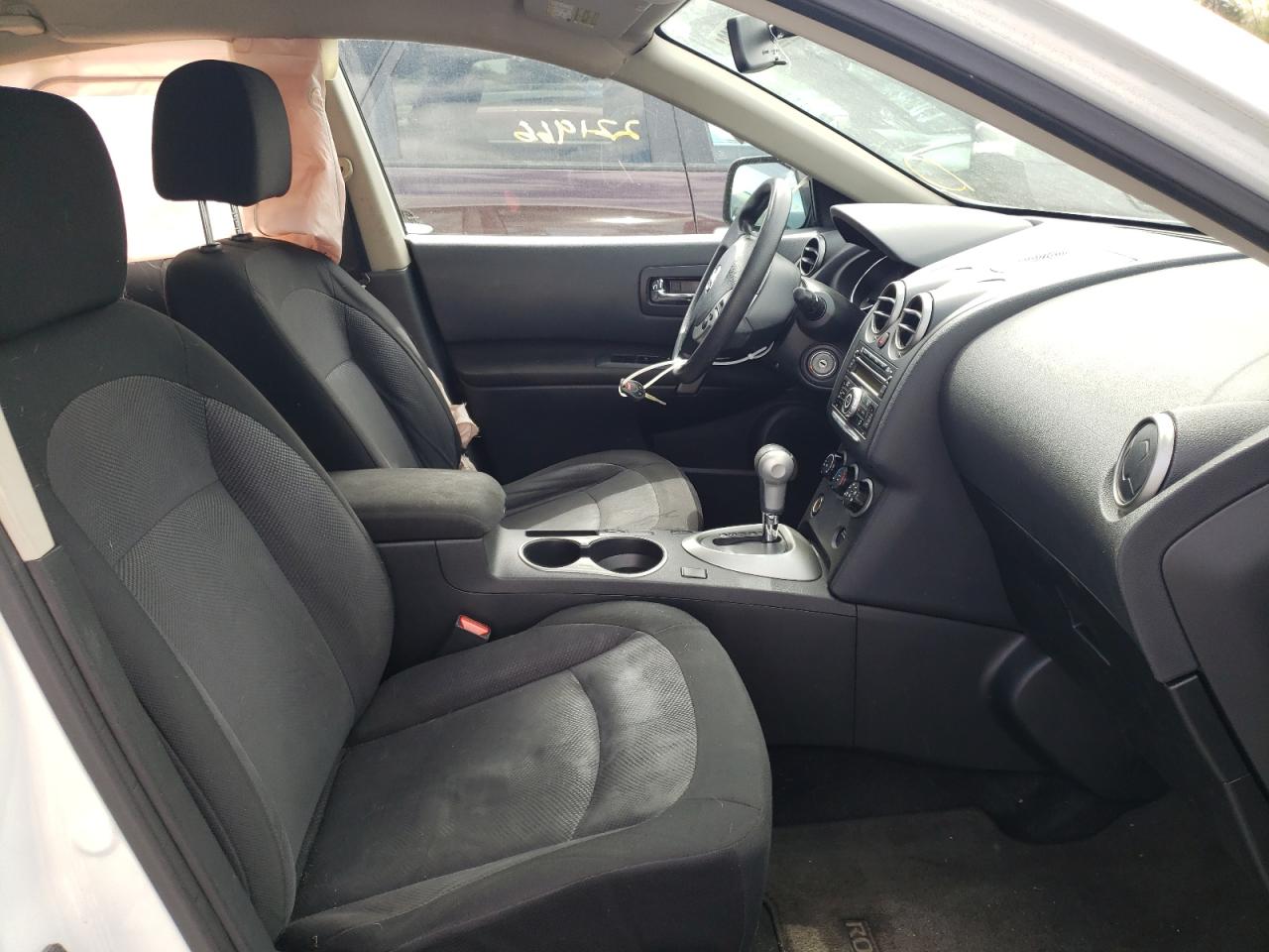 Photo 5 from auction – 2012 NISSAN ROGUE S with VIN JN8AS5MV2CW384516