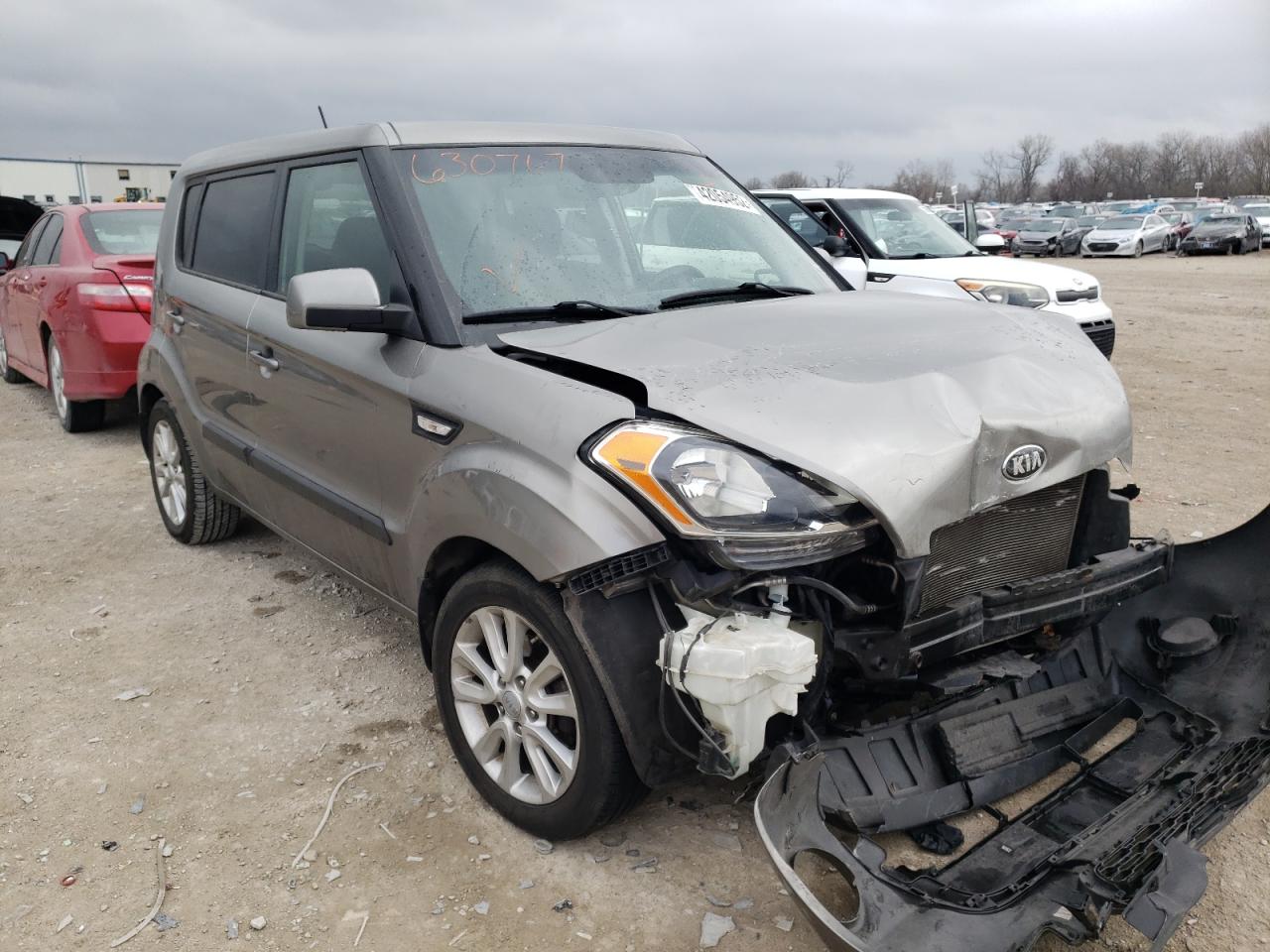 KIA SOUL 2013 with VIN KNDJT2A5XD7630767 - Photo from auction