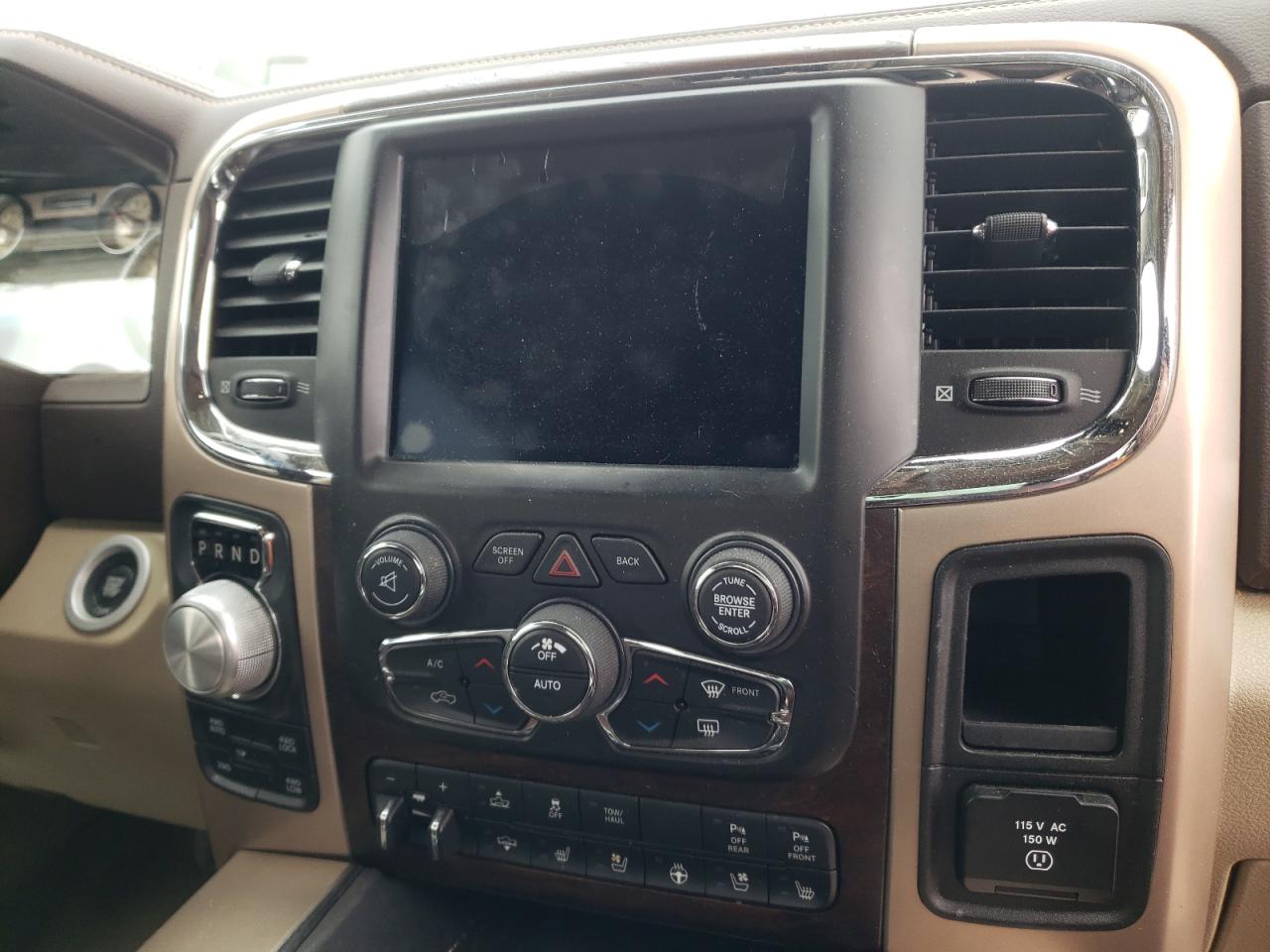 Photo 9 from auction – 2018 RAM 1500 LONGH with VIN 1C6RR7WT4JS103409