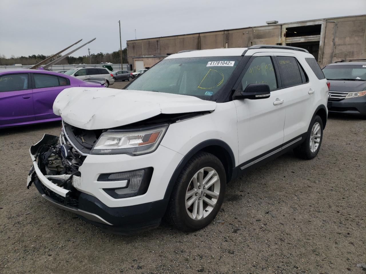 Photo 2 from auction – 2017 FORD EXPLORER X with VIN 1FM5K7D87HGA84986