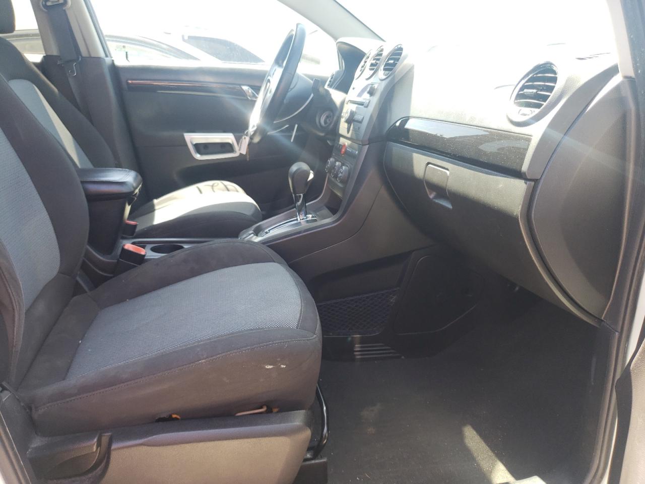 Photo 5 from auction – 2013 CHEVROLET CAPTIVA LS with VIN 3GNAL2EK1DS638782