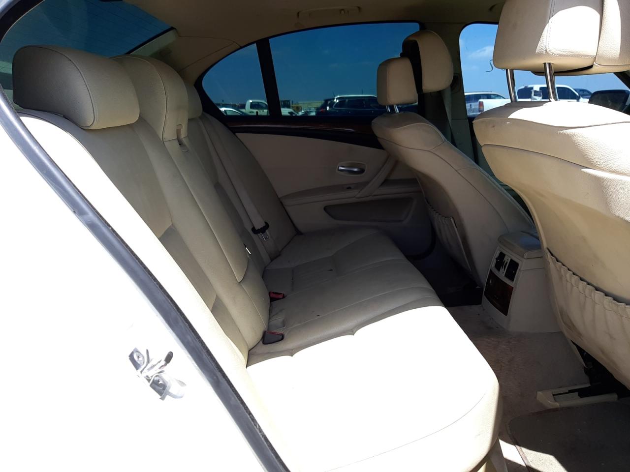 Photo 6 from auction – 2008 BMW 528 I with VIN WBANU53528CT12097