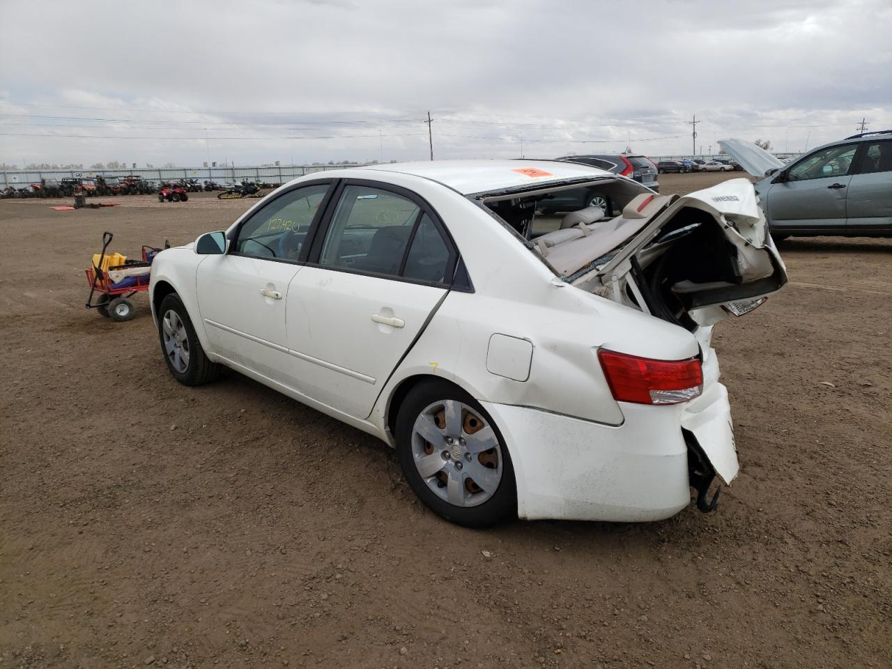 Photo 3 from auction – 2006 HYUNDAI SONATA GL with VIN KMHET46CX6A084218