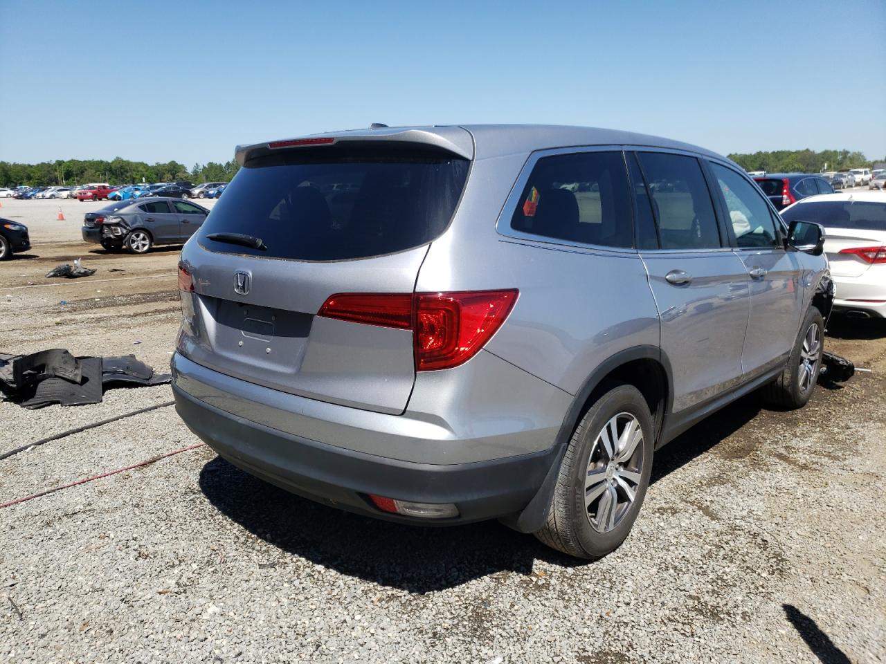 Photo 4 from auction – 2018 HONDA PILOT EX with VIN 5FNYF5H30JB033628
