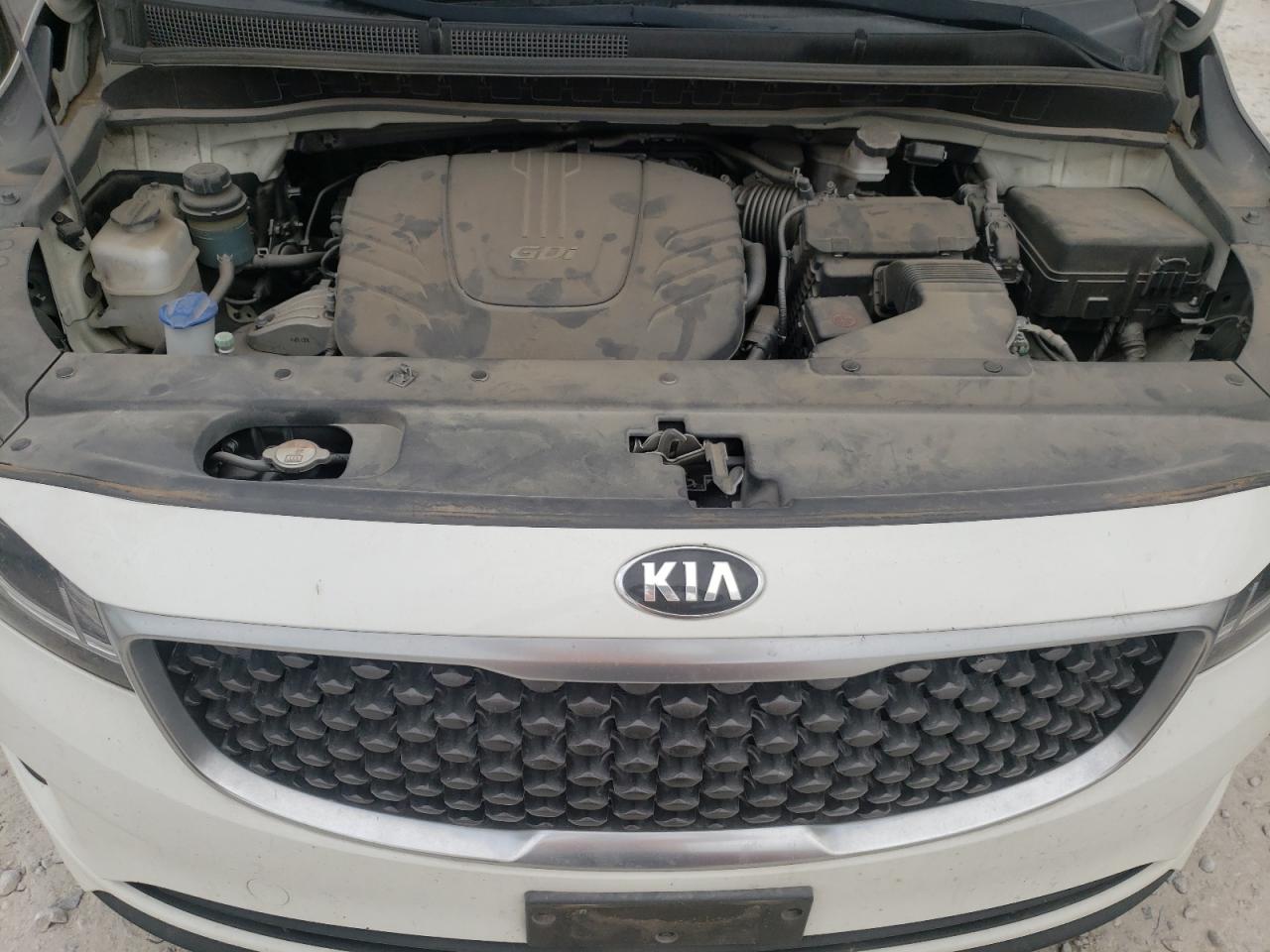Photo 7 from auction – 2015 KIA SEDONA LX with VIN KNDMB5C15F6049777