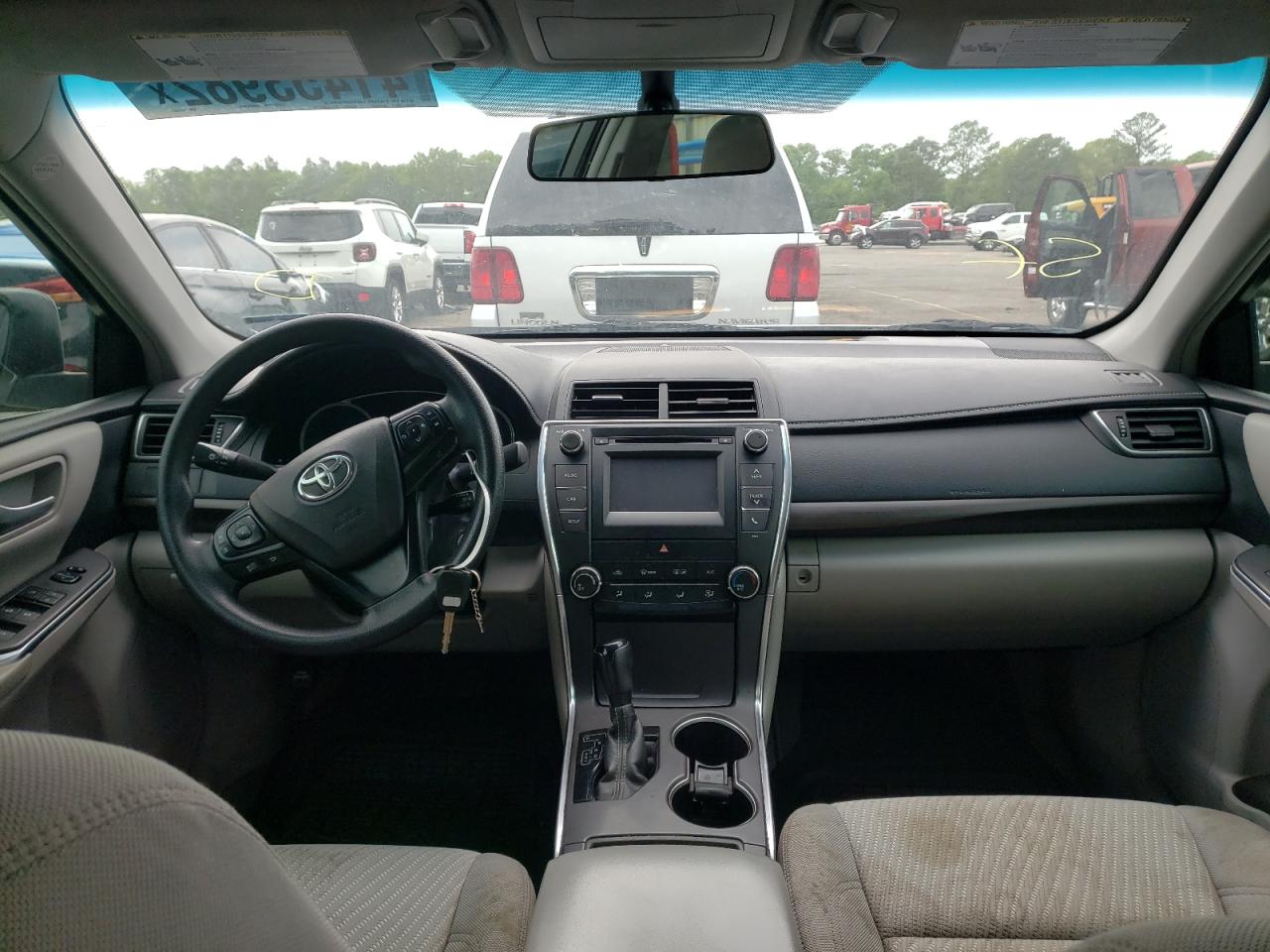 Photo 9 from auction – 2016 TOYOTA CAMRY LE with VIN 4T4BF1FK7GR552542