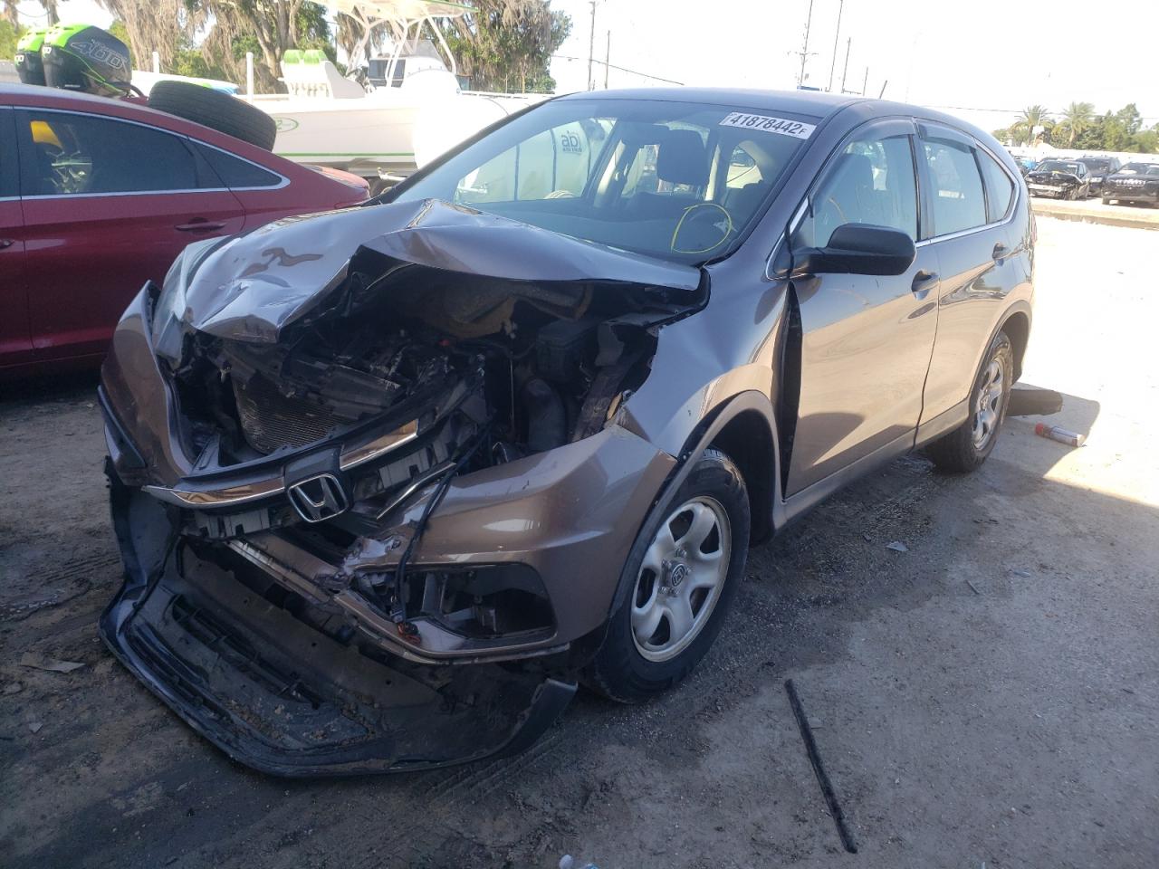 Photo 2 from auction – 2015 HONDA CR-V LX with VIN 3CZRM3H35FG703345