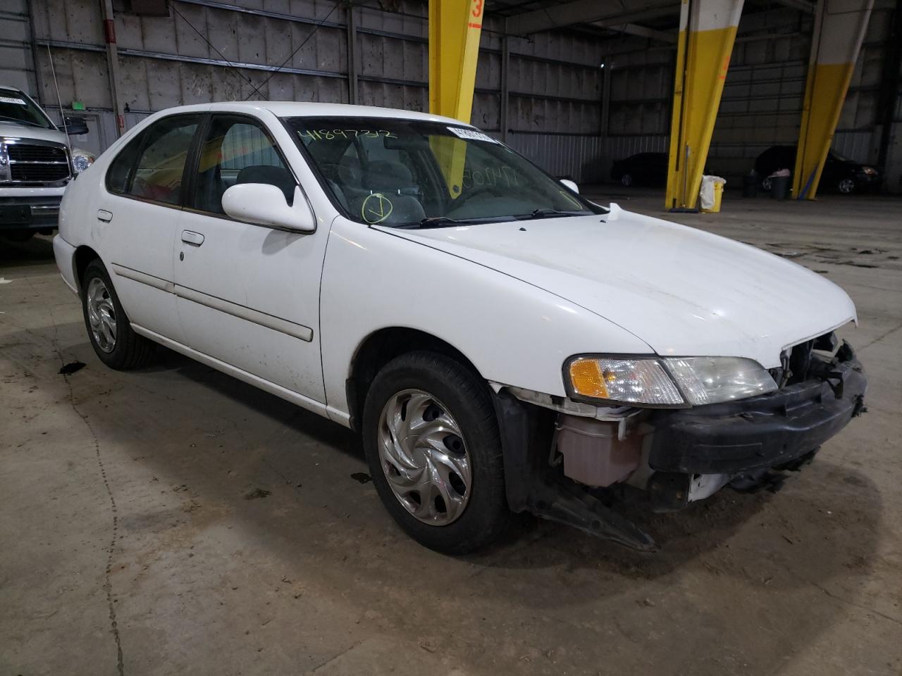 Photo 1 from auction – 1998 NISSAN ALTIMA XE with VIN 1N4DL01D4WC267214