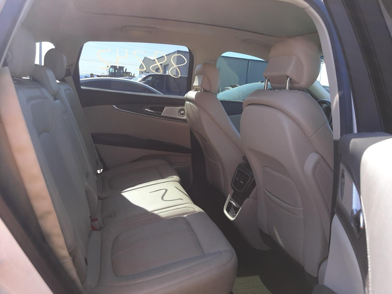 Photo 6 from auction – 2016 LINCOLN MKX RESERV with VIN 2LMPJ8LP4GBL38089