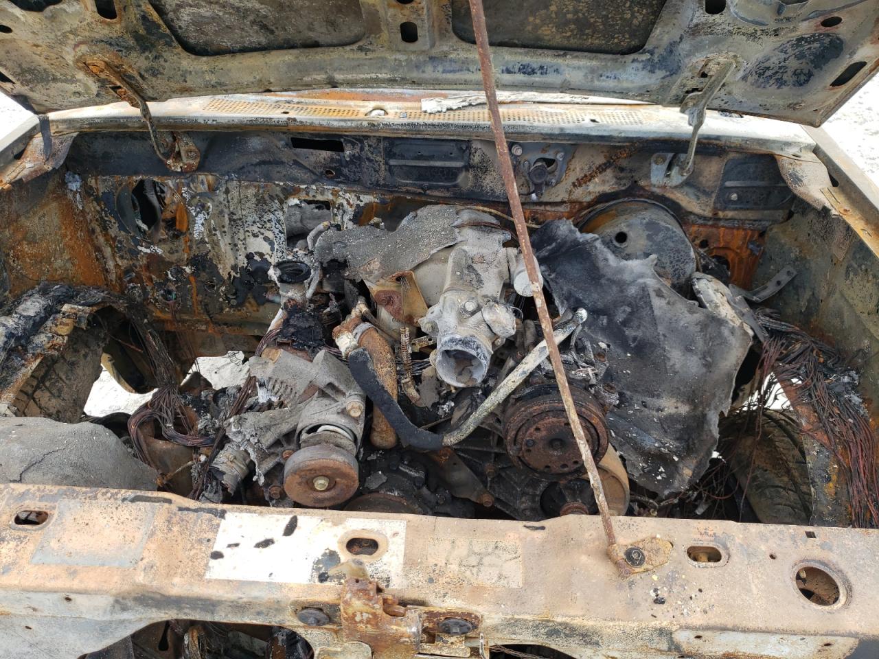 Photo 7 from auction – 1992 FORD EXPLORER with VIN 1FMDU34X5NUB87665