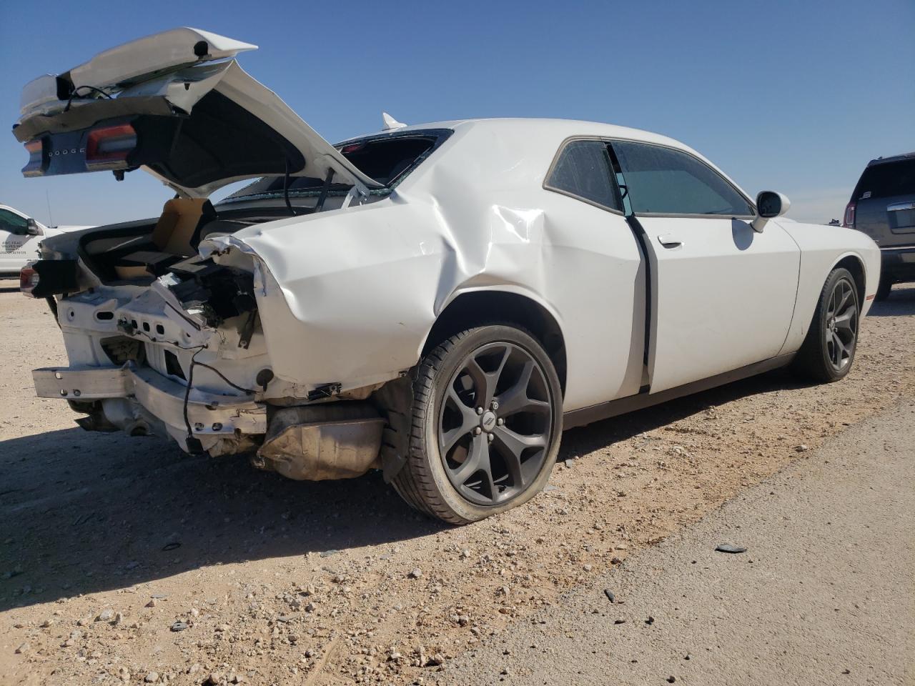 Photo 4 from auction – 2019 DODGE CHALLENGER with VIN 2C3CDZAG3KH751498