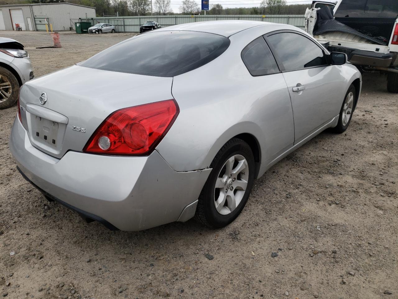Photo 4 from auction – 2009 NISSAN ALTIMA 2.5 with VIN 1N4AL24E99C183901