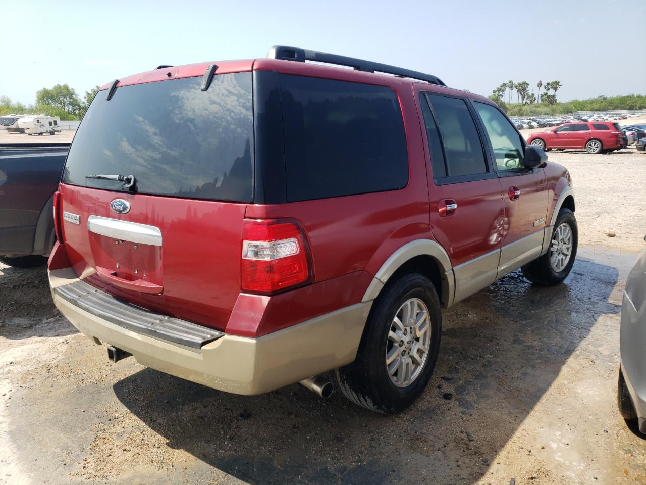 Photo 4 from auction – 2008 FORD EXPEDITION with VIN 1FMFU17508LA54880