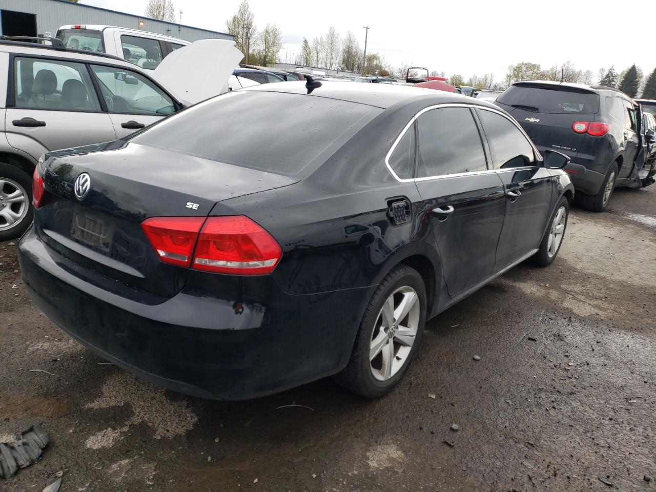 Photo 4 from auction – 2012 VOLKSWAGEN PASSAT SE with VIN 1VWBP7A38CC027100