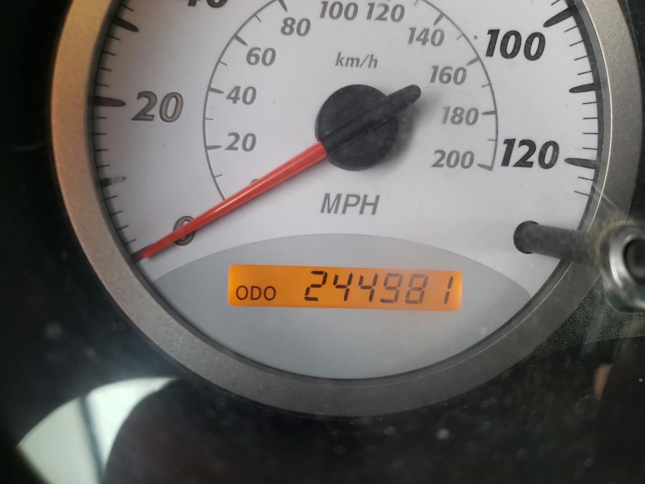 Zdjęcie 8 z aukcji – 2005 TOYOTA RAV4 z VIN JTEGD20V850074201