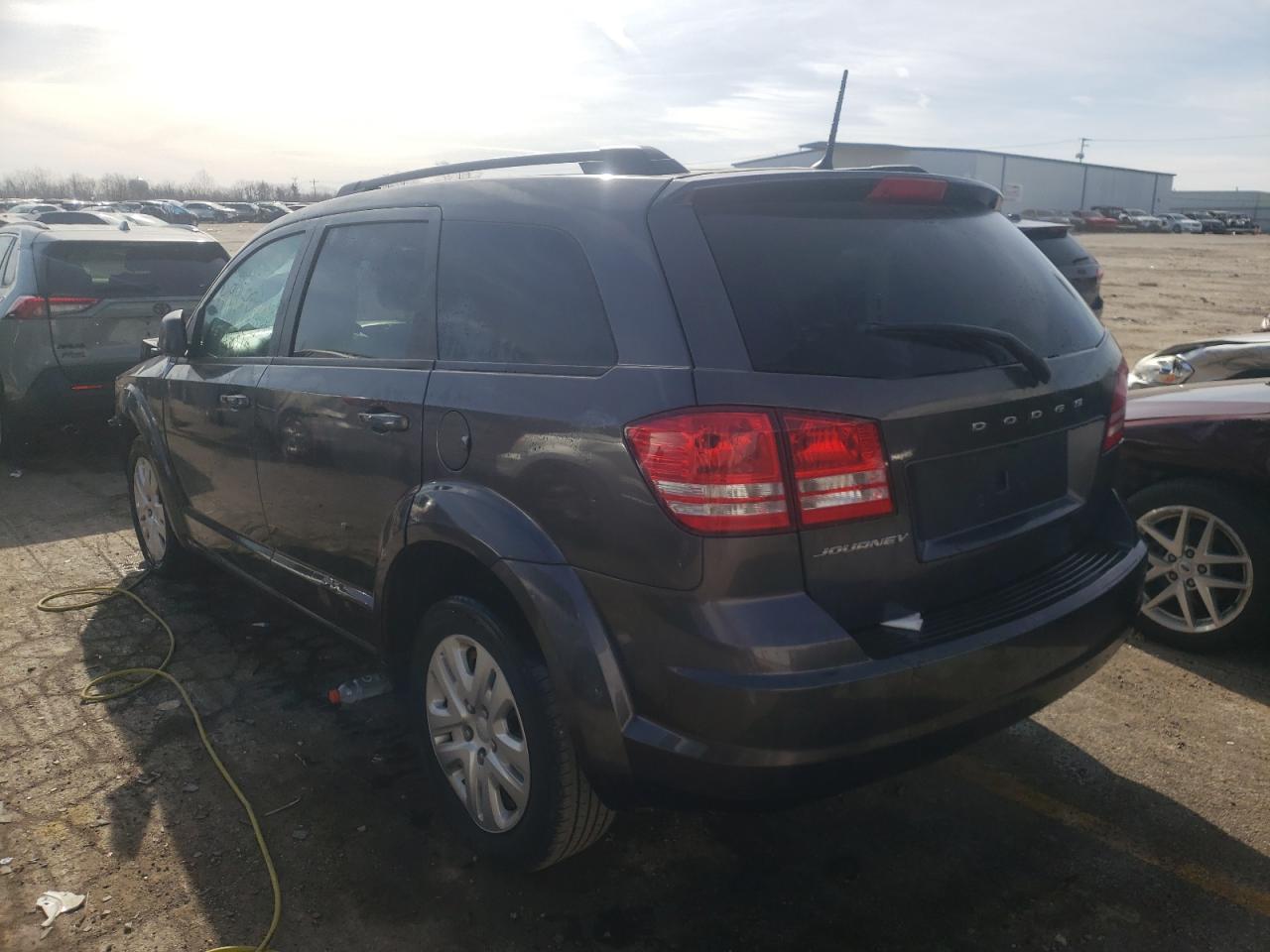 Photo 3 from auction – 2018 DODGE JOURNEY SE with VIN 3C4PDCAB1JT490392