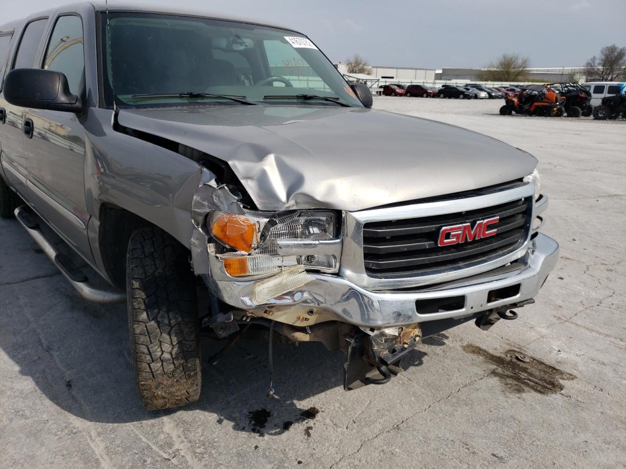 Zdjęcie 9 z aukcji – 2007 GMC NEW SIERRA z VIN 2GTEC13Z571126494