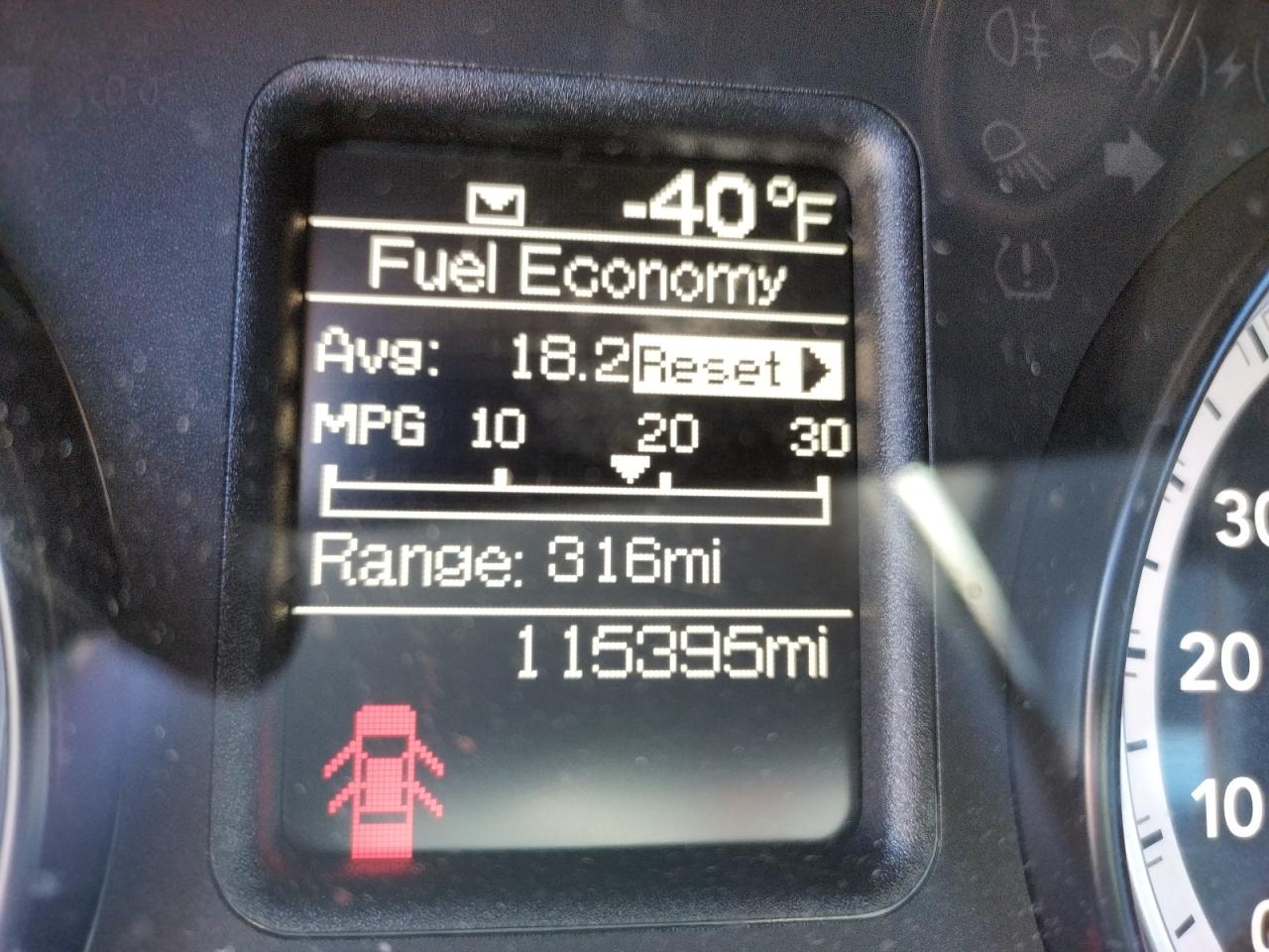 صورة رقم 8 من المزاد - 2014 RAM 1500 ST مع VIN 1C6RR6KT5ES140569
