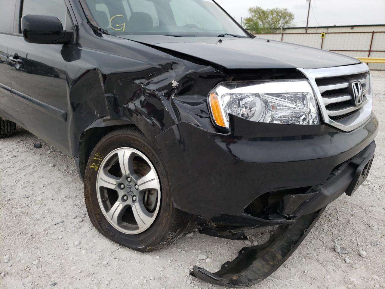Photo 9 from auction – 2015 HONDA PILOT SE with VIN 5FNYF3H32FB034548