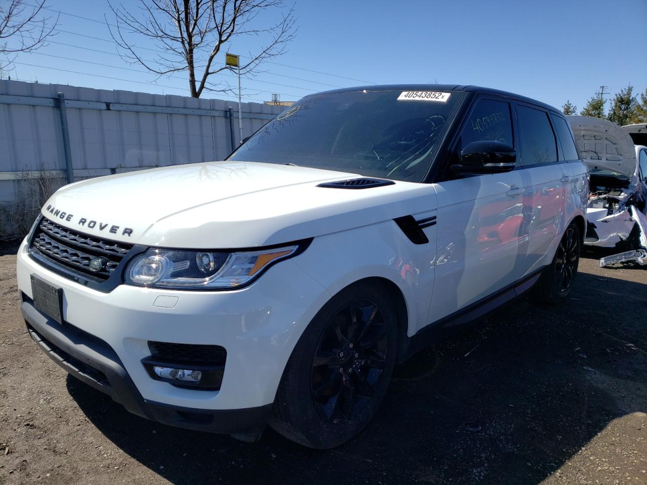 Photo 2 from auction – 2015 LAND ROVER RANGE ROVE with VIN SALWR2VF7FA521057